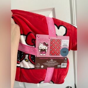 💖Wear Pink💖 Hello Kitty blanky